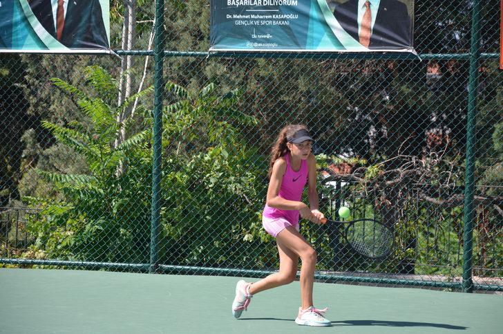 Anadolu Yıldızlar Ligi Tenis Türkiye Finalleri, sona erdi G1