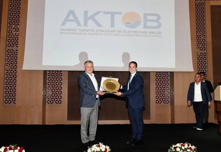 Antalya salgın sonrası günlük yabancı turist rekorunu kırdı G2