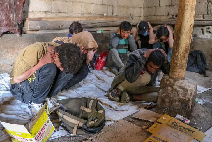 Van'da 14 düzensiz göçmen yakalandı G3