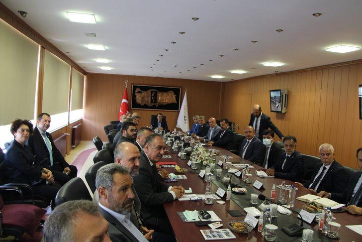 Bakan Dönmez, Bandırma'da Eti Maden Bor ve Asit Fabrikalarında incelemelerde bulundu: G2