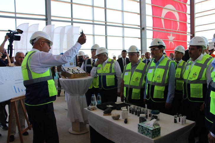 Bakan Dönmez, Bandırma'da Eti Maden Bor ve Asit Fabrikalarında incelemelerde bulundu: G4