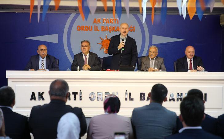 Bakan Karaismailoğlu, AK Parti Ordu İl Başkanlığını ziyaretinde konuştu: G1