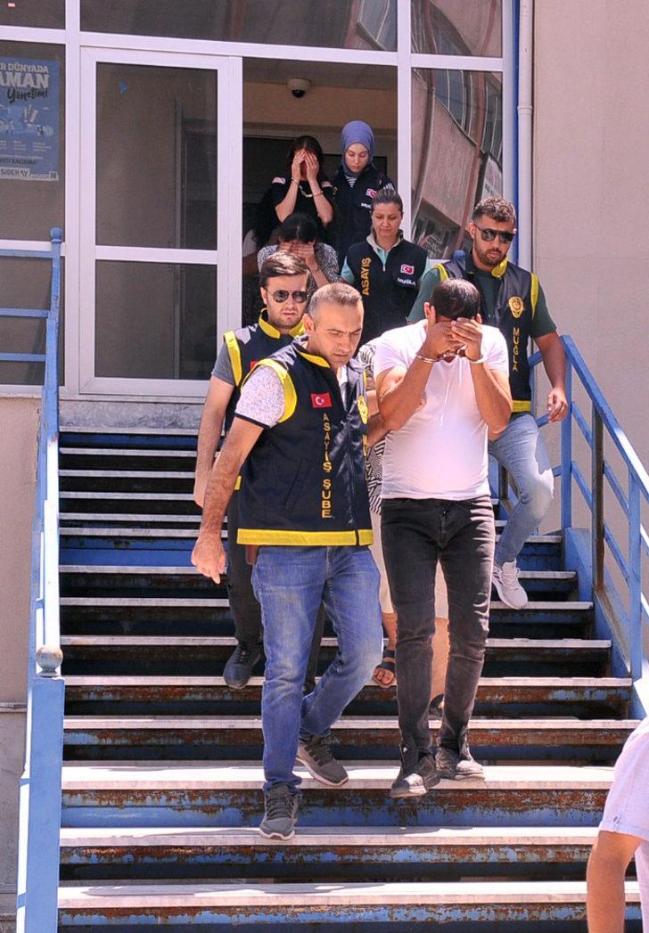 Muğla'da evden ziynet eşyaları çaldıkları iddiasıyla 5 şüpheli yakalandı G3