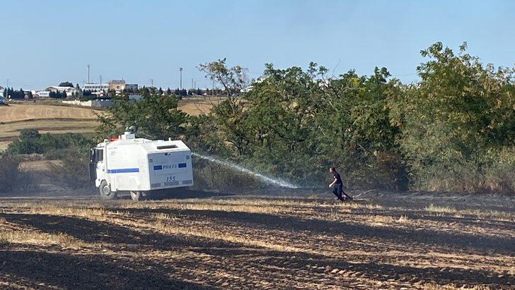 Tekirdağ'da buğday tarlası ve ormanlık alanda çıkan yangın söndürüldü G5