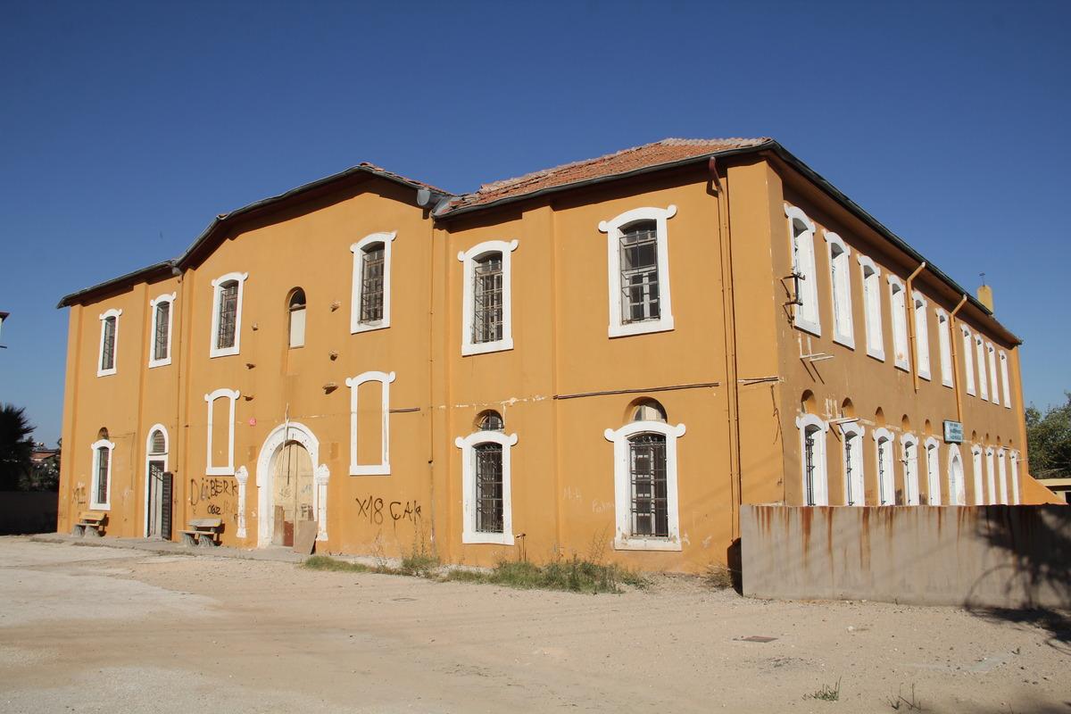 Hatay'daki tarihi ruhban okulu sanat merkezine d&ouml;n&uuml;şt&uuml;r&uuml;lecek