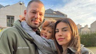 Survivor Avatar Atakan aşka geldi! Eşi Serap Korkmaz ile sarılarak poz verdi