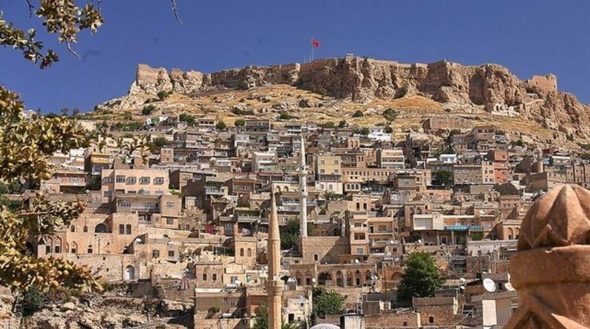 Mardin milletvekili adayları YSK'ya teslim edildi
