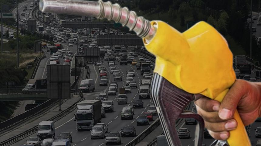 SON DAKİKA: Otomobil sahiplerini sevindiren haberler peş peşe geldi! Önce motorin şimdi de benzin fiyatları...