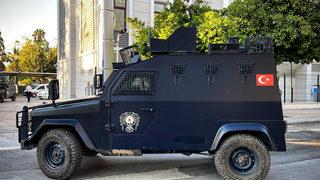 GÜNCELLEME - Mersin merkezli göçmen kaçakçılarına yönelik Umut Tacirleri Operasyonunda 10 gözaltı