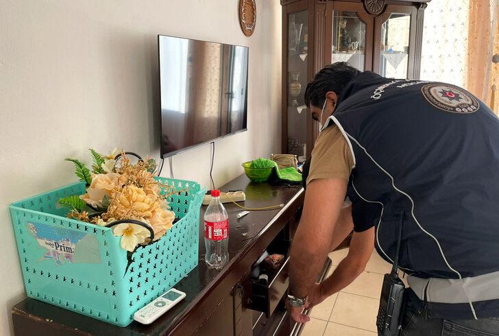 GÜNCELLEME - Mersin merkezli göçmen kaçakçılarına yönelik "Umut Tacirleri Operasyonu"nda 10 gözaltı G4