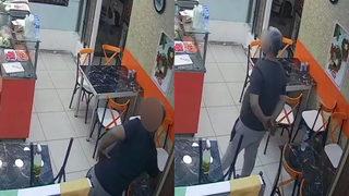 Çiğ köftecide pes dedirten hırsızlık! Siparişi hazırlanırken şarjdaki telefonu çaldı