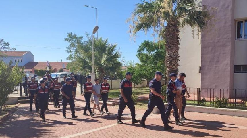 FETÖ üyelerinin Yunanistan'a kaçışını organize eden 3 şüpheli tutuklandı