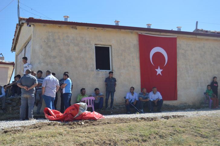 Şehit Cüneyt Taşyürek'in ailesine acı haber verildi G2