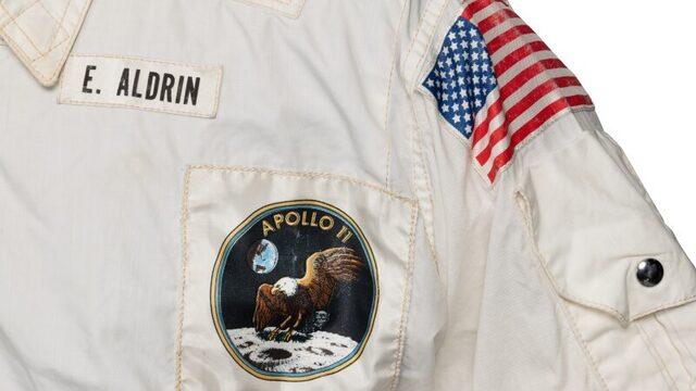 Ay'a ayak basan ikinci astronotun ceketine dudak uçuklatan fiyat: En değerlisi oldu!
