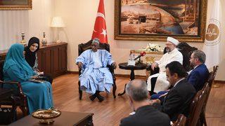 Diyanet İşleri Başkanı Erbaş, Nijer heyeti ile görüştü
