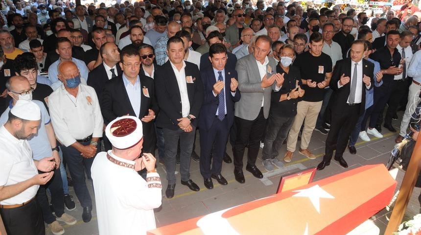 Murat Ongun'un babası son yolculuğa uğurlandı! Cenaze törenine İmamoğlu da katıldı