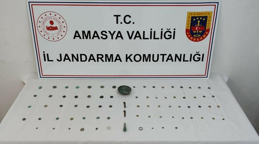 Amasya'da 78 parça tarihi eser ele geçirildi