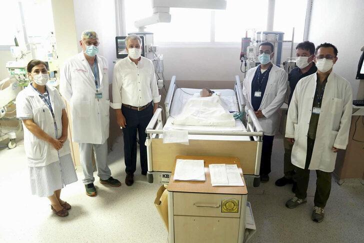 Ege Üniversitesi Hastanesinde 2 yaşındaki çocuğa kalp nakli yapıldı G2
