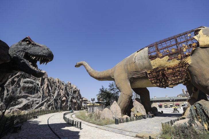 ABB Meclisi AK Parti Grup Başkanvekili Köse, bazı meclis üyeleriyle ANKAPARK'ı gezdi: G2