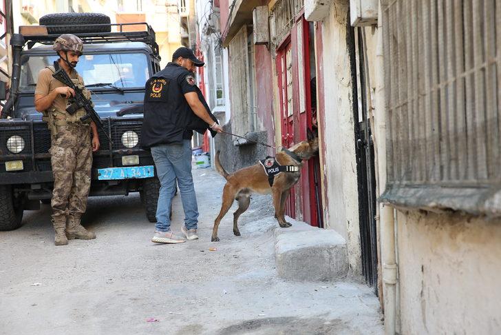 Gaziantep'te özel harekat polisiyle uyuşturucu operasyonu G4