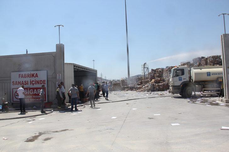 Aydın'da bir kağıt fabrikasında yangın çıktı G2