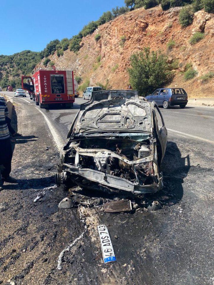 Gaziantep'te bariyere çarpıp alev alan otomobildeki 2 kişi yaralandı G2