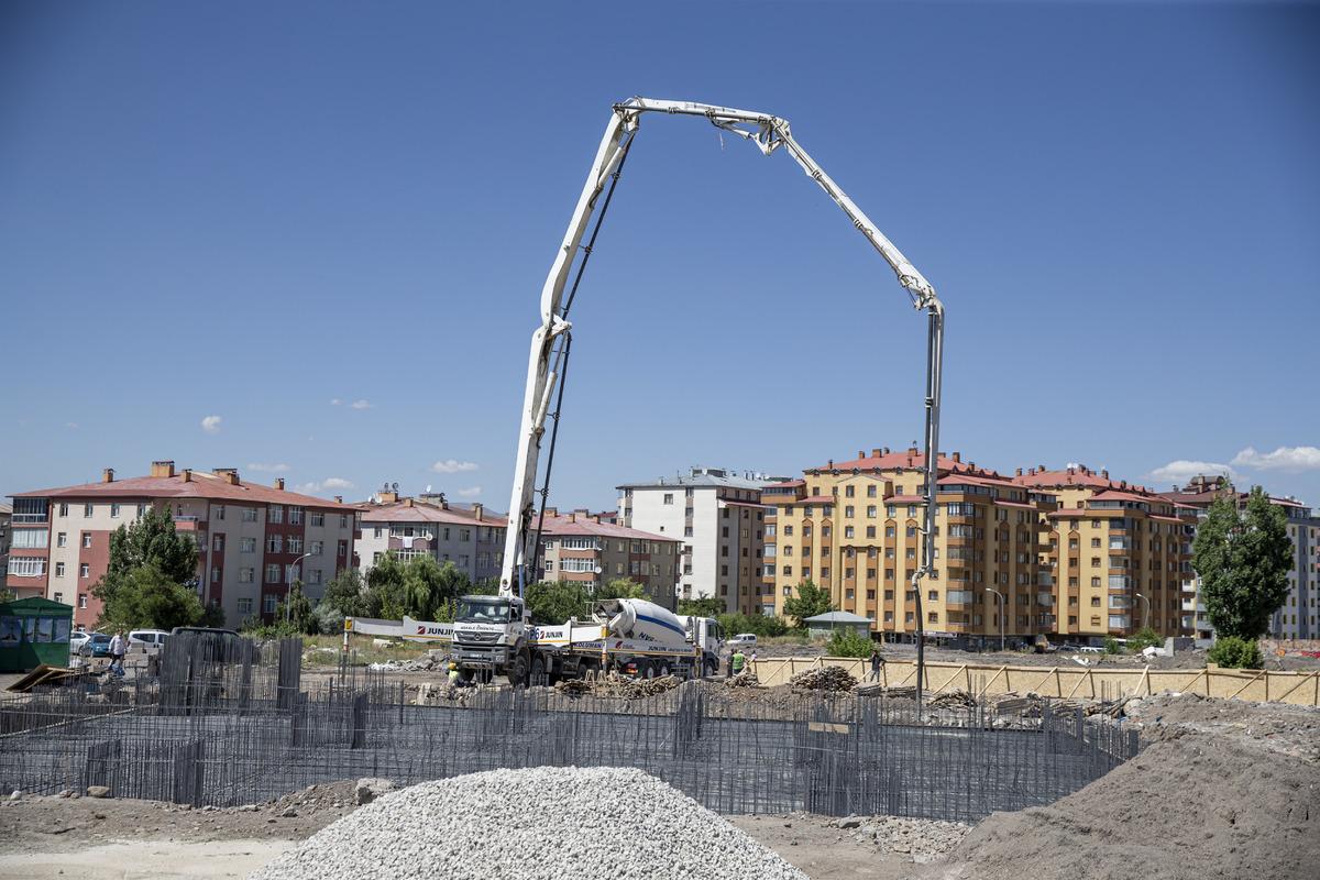 Erzurum'da kentsel d&ouml;n&uuml;ş&uuml;m &ccedil;alışmaları