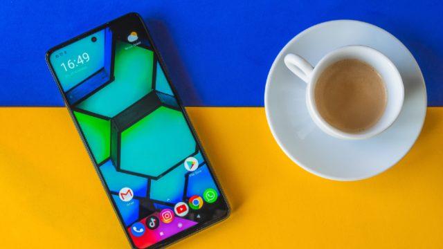 Bir telefonda yapabileceğiniz her şeyi daha hızlı yapmanızı sağlayacak Redmi Note 11 Pro ve özellikleri