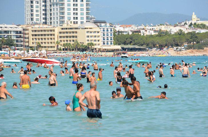 Aydın'da 40 dereceye ulaşan sıcak hava bunalttı G2