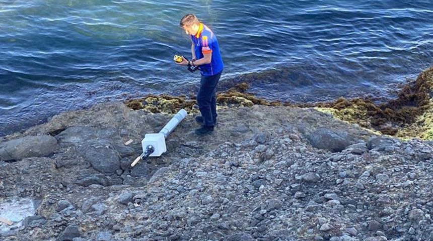 Denizden çıktı, gören vatandaşlar korktu! Ekipler bölgeye gelince gerçek ortaya çıktı