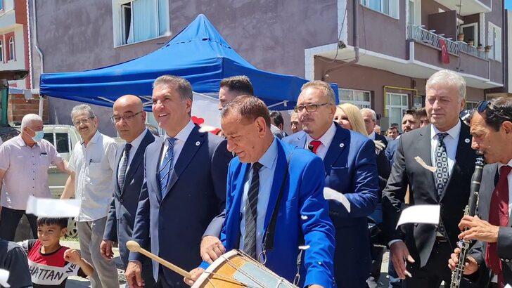 TDP Genel Başkanı Sarıgül, Bursa'da temaslarda bulundu G1