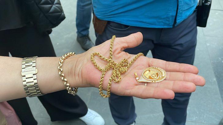 Samsun'da kadının kolyesini çalan kapkaç zanlısını vatandaş yakaladı G4