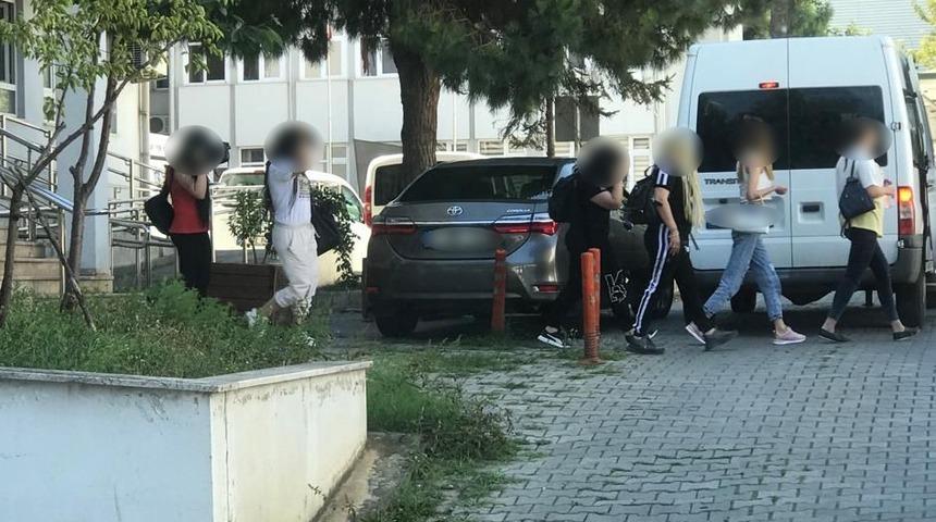 Trabzon'da fuhuş operasyonunda 18 şüpheli yakalandı