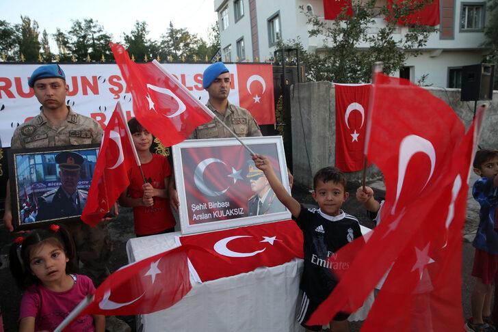 Binbaşı Arslan Kulaksız, şehadetinin 7. yılında Malazgirt'te anıldı G3