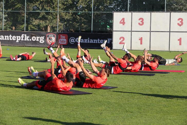 Gaziantep FK Teknik Direktörü Erol Bulut: "Lige hazır değiliz" G3