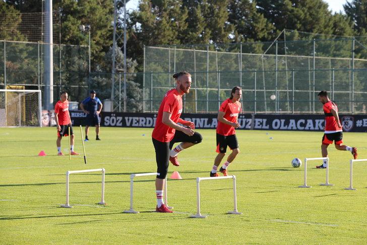 Gaziantep FK Teknik Direktörü Erol Bulut: "Lige hazır değiliz" G4