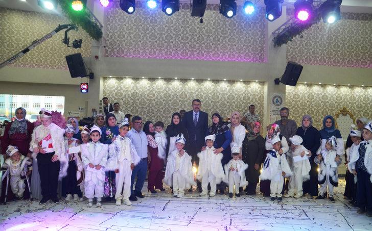 Kütahya'da engelli çocuklar için sünnet düğünü gerçekleştirildi G2
