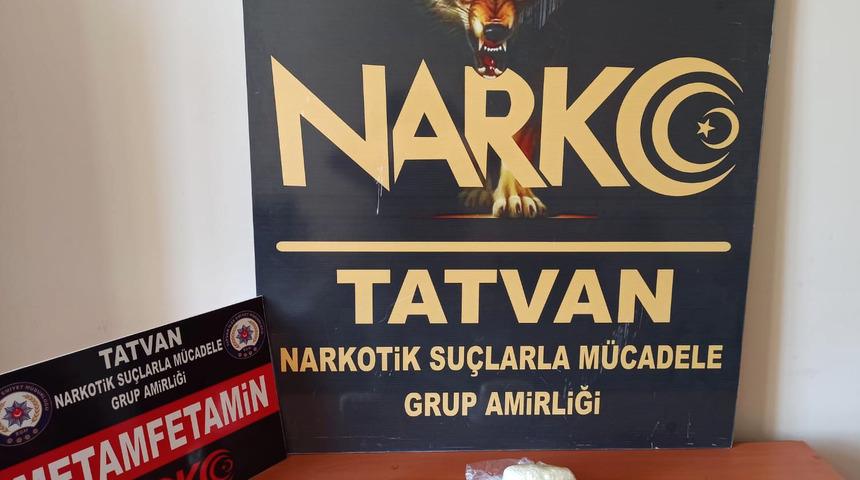 Bitlis'te iki şüpheli 412 gram sentetik uyuşturucuyla yakalandı