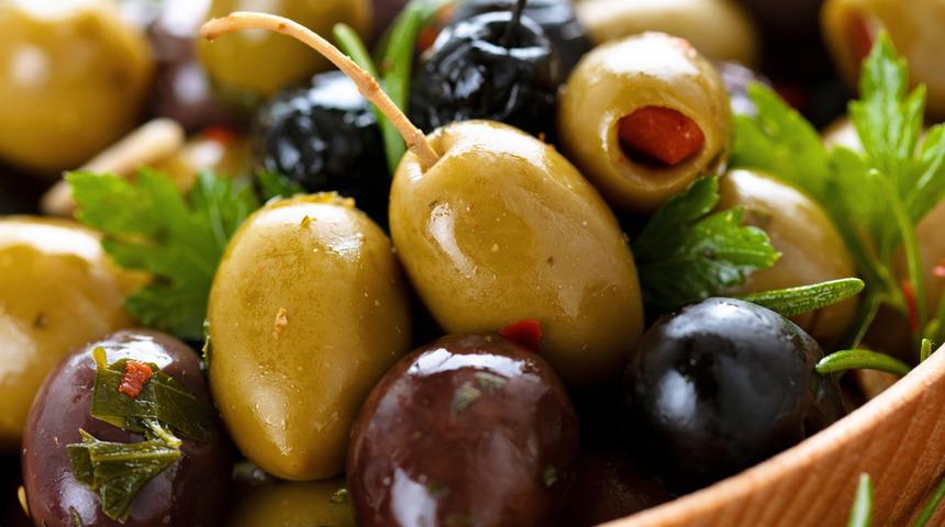 Her derde deva mucize zeytinin g&ouml;z ardı edilen zararı! Dikkat etmezseniz...