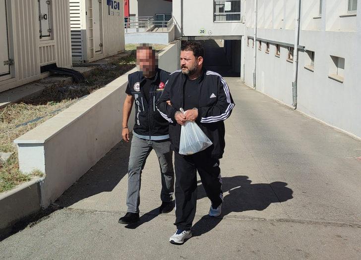 Adana'da uyuşturucu etkili 59 bin 287 hap ele geçirildi G3