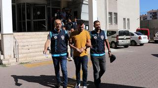 Kiraladıkları araçlar için aldıkları senetlerle dolandırıcılık yapan 8 şüpheli yakalandı