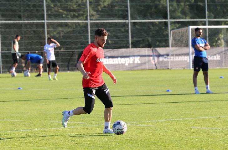 Gaziantep FK'nin yeni transferi Mustafa Eskihellaç, kendine ve takımına güveniyor: G2