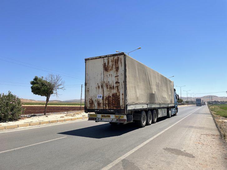 BM, İdlib'e 14 tır insani yardım gönderdi G3