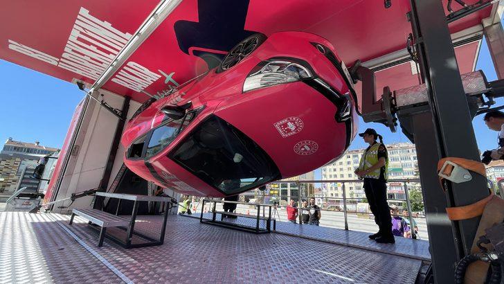 Çorum'da jandarmadan simülatörlü trafik eğitimi G3