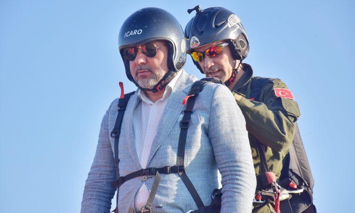 Afyonkarahisar'da yamaç paraşütü uçuşu denemesi yapıldı G2