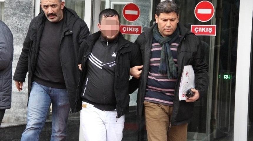 Şarküteri kundakçısı yakalandı