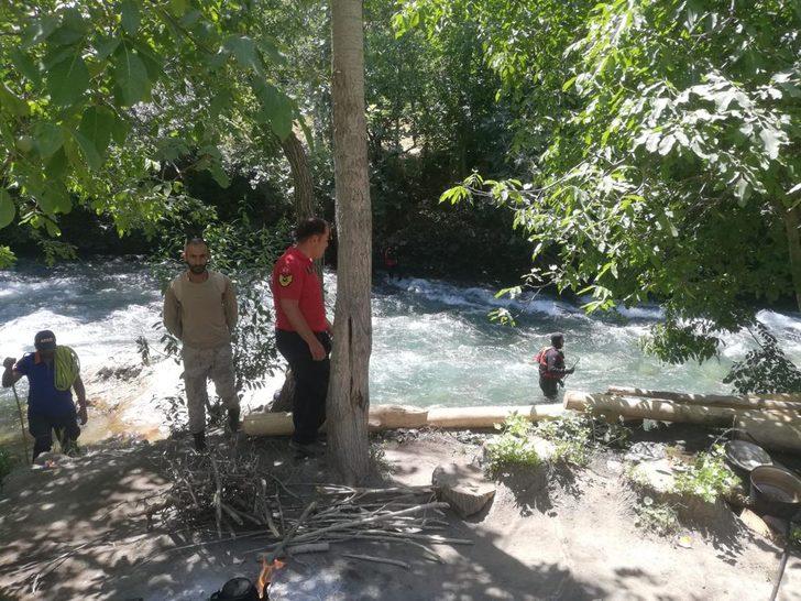 Müküs Çayı'nda akıntıya kapılan hemşireyi arama çalışmaları 48 gündür sürüyor G1
