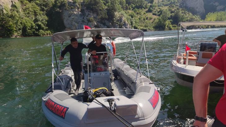 Samsun'da düşen paraşütçüyü jandarma ekipleri kurtardı G2
