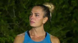 Survivor Nagihan Karadere mayolu pozlarıyla parmak ısırttı! Fiziği gençlere taş çıkardı...