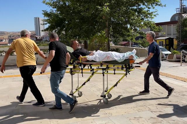 Elazığ'da 3 kişinin yaralandığı hastanedeki silahlı kavgaya ilişkin gözaltına alınan zanlı tutuklandı